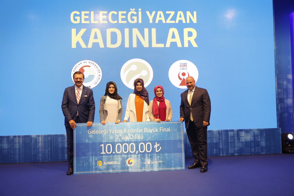 timyagy's tweet photo. Efsane geri döndü 😍 Geleceği Yazan Kadınlar projesinde Türkiye üçüncüsü olan YUBİVA projesi!!! 🎆 https://t.co/cC0ejdeX33