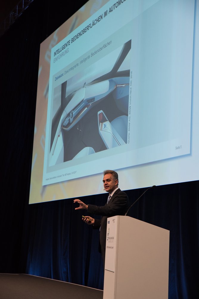 VDE_Group's tweet photo. Dr. Tille von @BMW zu "Intelligenten Bedienoberflächen im Automobil" #Mobility #mst2017 https://t.co/75W9awCO41
