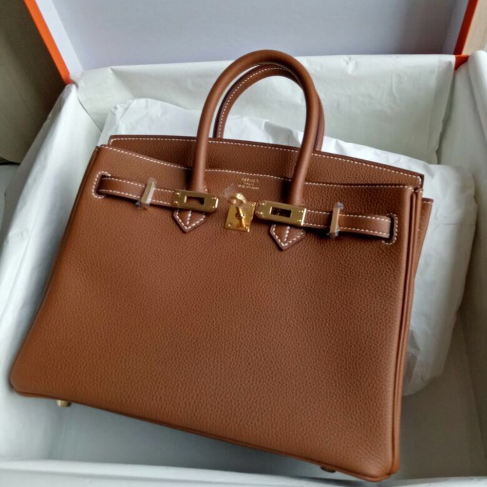 The French Hunter on X: Birkin 25 Gold Togo GHW #hermes #birkin #kelly  #constance #handbags #luxury  / X