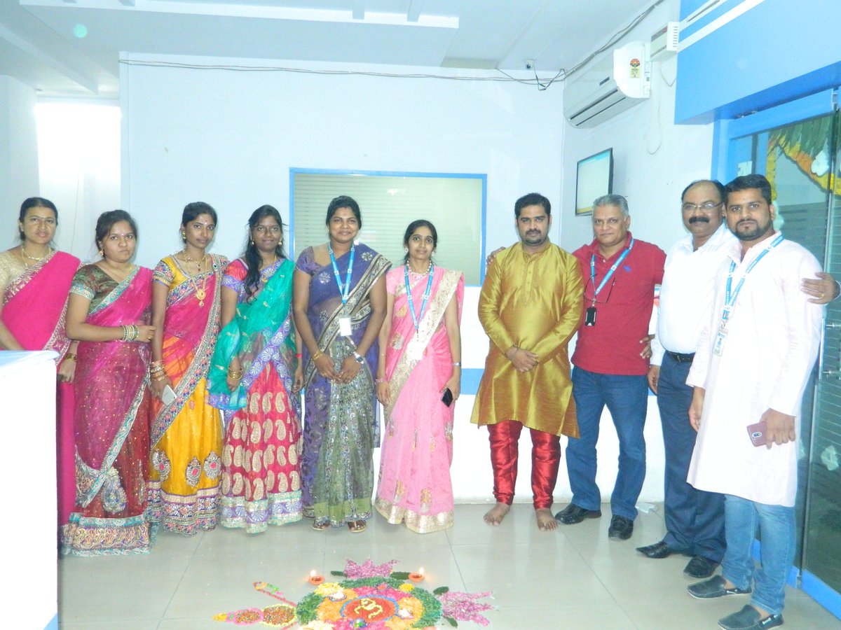 Shivamsmspl's tweet photo. #Diwali celebrations at #ShivamMedisoft. https://t.co/Sq7APvPH0C