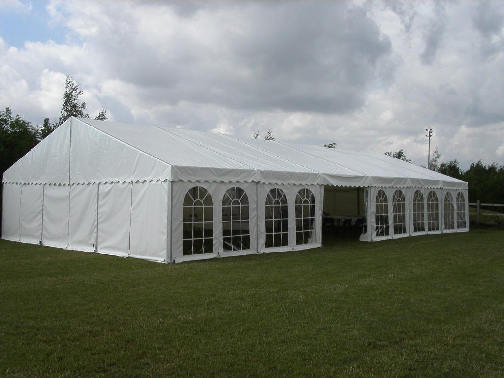 HatfieldsCater's tweet photo. Not sure what you need for your #party #marquee?How big, lighting, flooring, heating? Contact us info@caterhireipswich.co.uk or 01473 462989 https://t.co/Fxdu9ozVzm