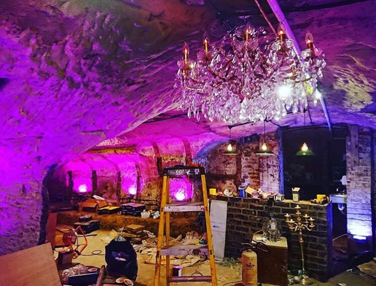 It’s all happening in the Caves!👀 #CuriousCaves