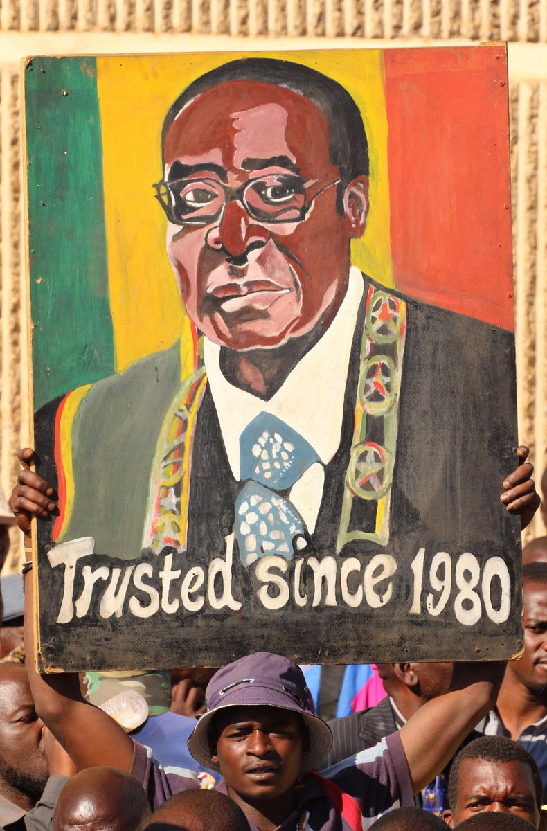 XHSwahili's tweet photo. Serikali ya Zimbabwe yapendekeza mageuzi katika shirika na UN baada ya kufutua kwa uteuzi wa Mugabe kama balozi mwema wa WHO #MugabeAtWHO https://t.co/YRbMs7RTpo