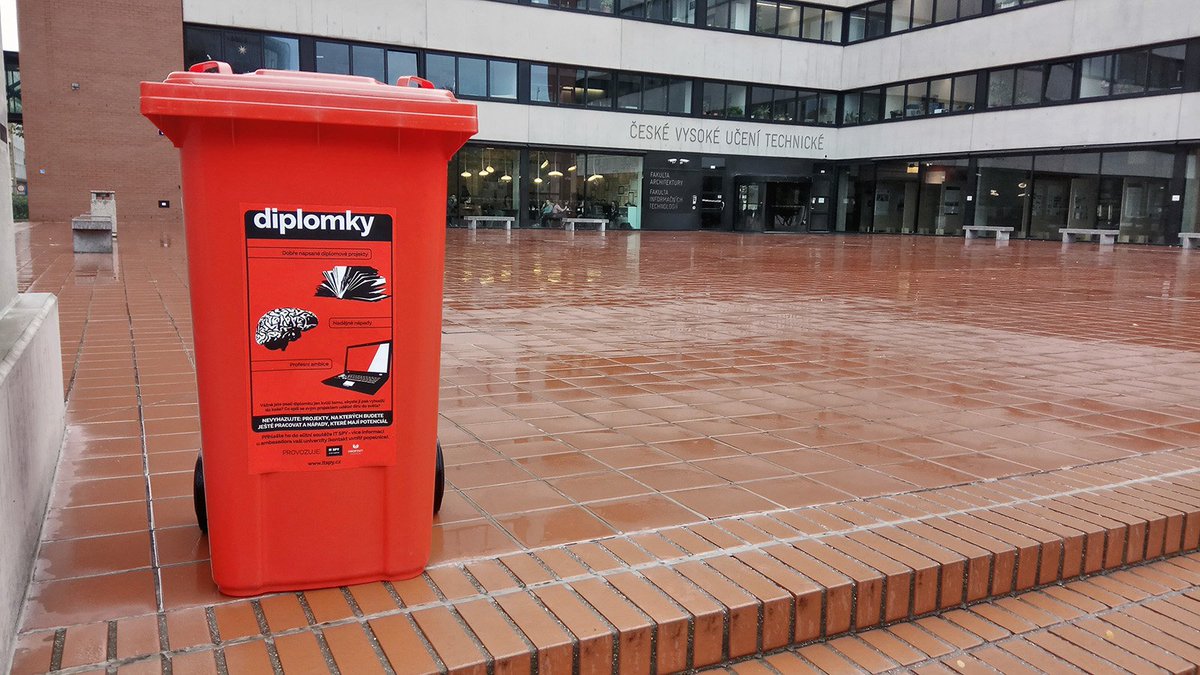 Profinit_EU's tweet photo. Proč se na českých IT fakultách objevily červené popelnice? Slouží k vytřídění obhájených diplomek? Je to kampaň! https://t.co/9wHSvks9LE https://t.co/X4rJggNeWl