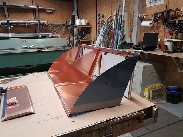 In the workshop today: A new copper unit and a starry ceiling go in: 
arcairstreams.co.uk/blog/2017/10/a…