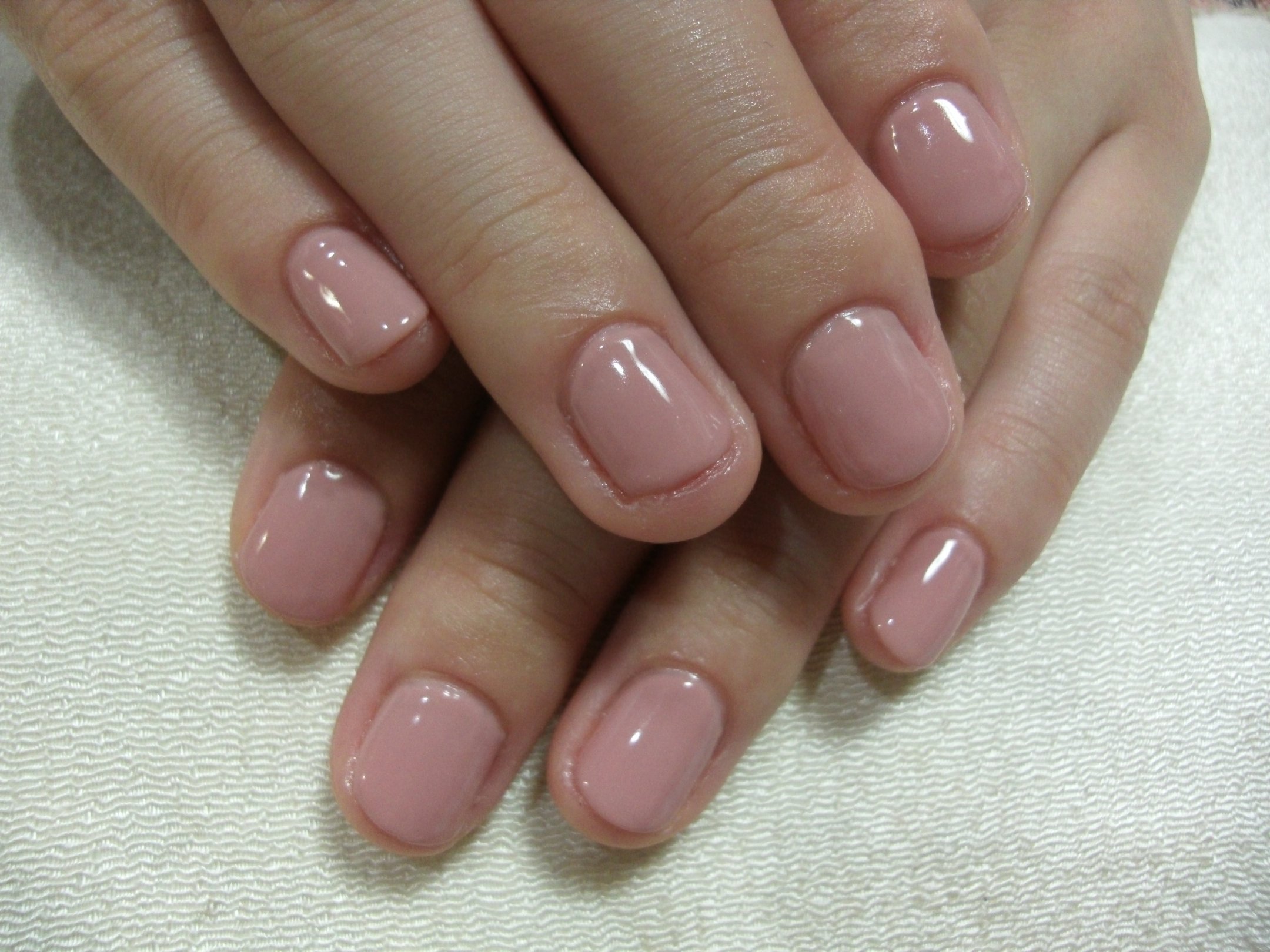 Twitter 上的 Nailsalon Cure キュア 深爪のお客様 伸びて先端の白い部分が見えると毟っちゃいそうなのでワンカラーで 深爪 ジェルネイル ワンカラー 伸びるかな 小松島ネイルサロン 小松島 小松島深爪 徳島深爪 ネイルサロンcure T Co Xbjiyfmyf3