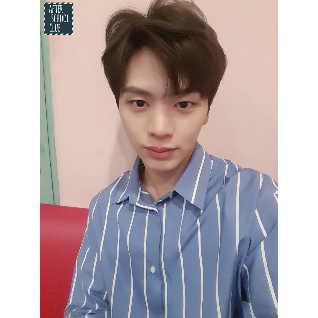 cricridoll's tweet photo. ❤ https://t.co/ngSixcOy8u 
💙 https://t.co/fQS5LVhSui (cr:arirang_asc) 
#BTOB_ASC #비투비 #BTOB #ゆく #육성재 #그리워하다 https://t.co/KWFyc8208t