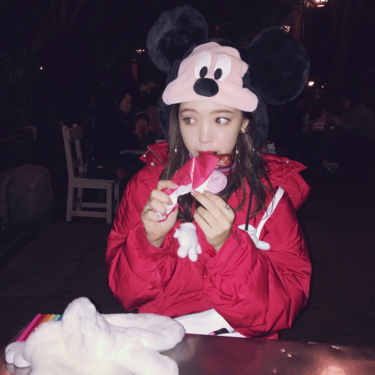 0220nicole's tweet photo. 食べて食べて眺めて。 https://t.co/640M58gPhH