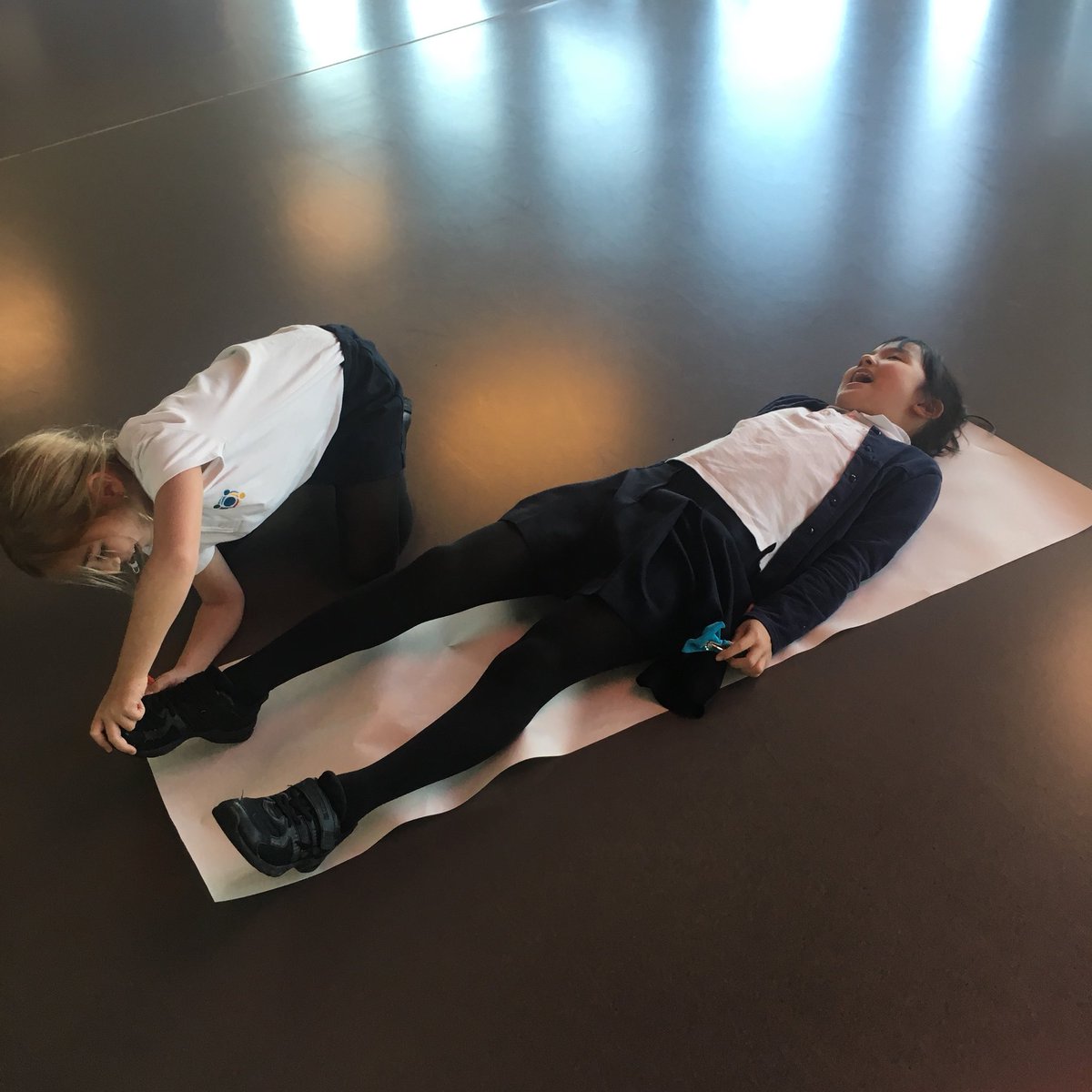 G3 drawing and thinking about what’s inside their bodies. A great way to kick off our new unit!