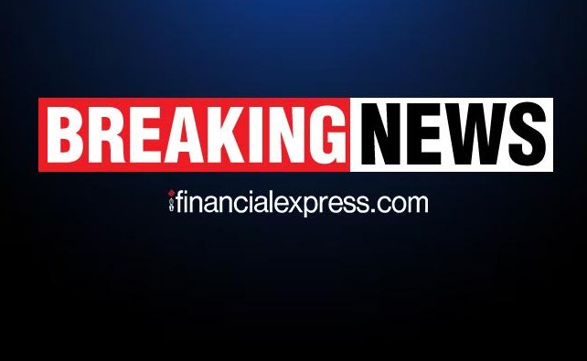 FinancialXpress's tweet image. #InfosysQ2: Cuts FY18 growth guidance
PAT at Rs 3,726 cr vs Rs 3,483 cr, up 7% QoQ
Revenue at Rs 17,567 cr vs vs Rs 17,078 cr, up 2.9% QoQ