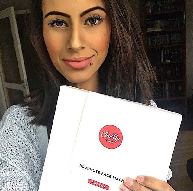 Looking for a way to get rid of that double chin? Why not give the ChinUp Mask a go! 💚