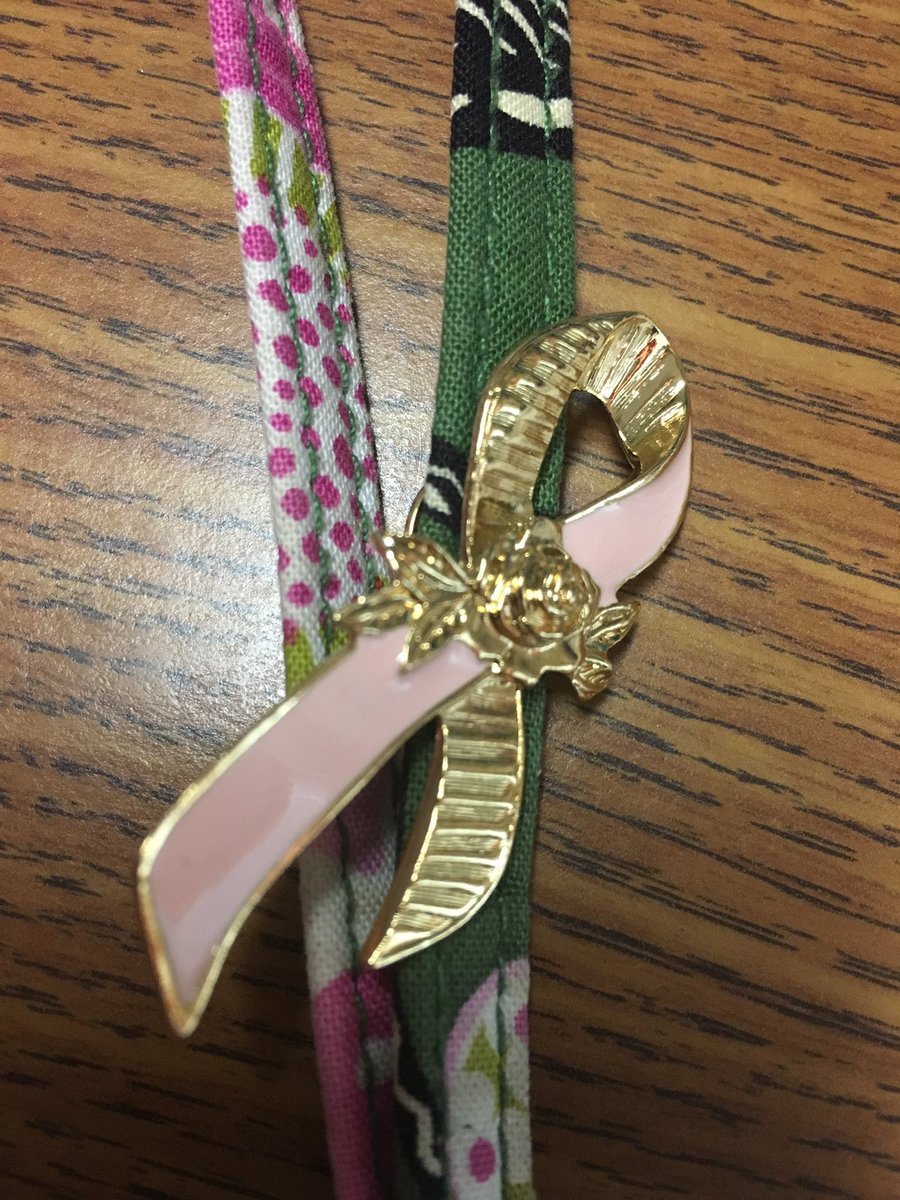 LeAnnSimmerman's tweet photo. Pink Out Day @JE_WoodardEle . Celebrating our survivors and fighters. Missing those we've lost. https://t.co/VnDjPXLcSF