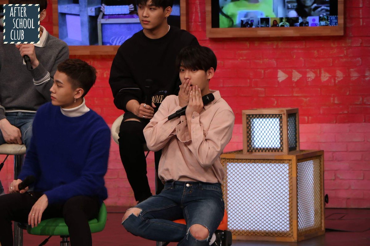 btomelodyb's tweet photo. 171024 After School Club #비투비 #일훈 #현식 #민혁 #BTOB_ASC https://t.co/w1tkMtxduT