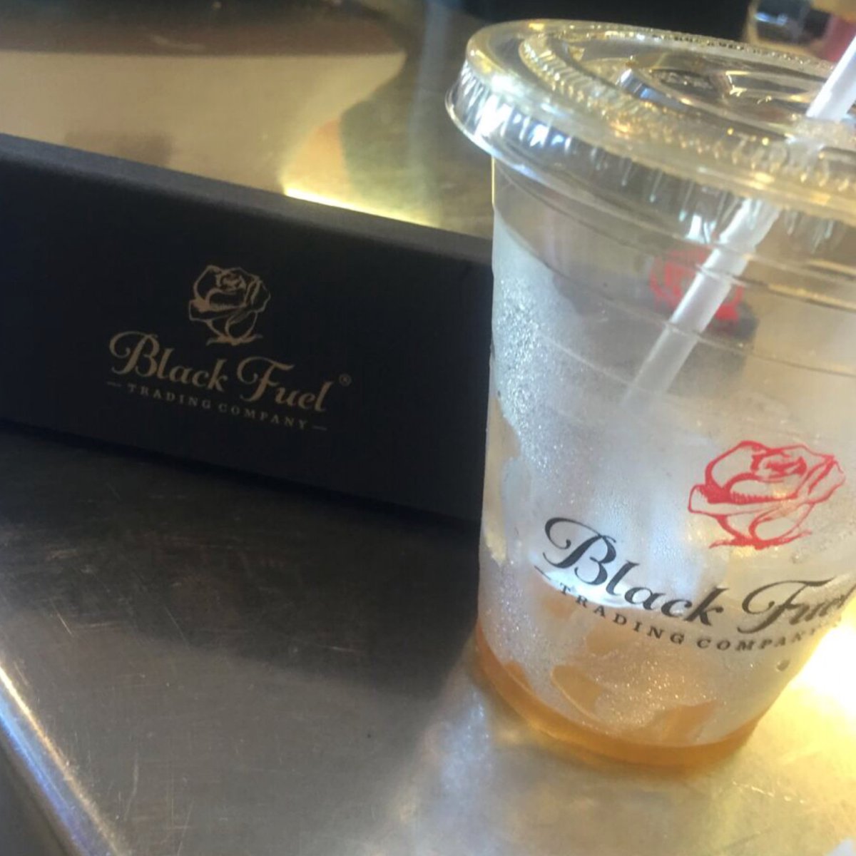 rockeuphoria's tweet photo. Wishing I had some @blackfuel coffee right about now #blackfuel #shannonleto #slblend #EssentialsForLiving #coffeetime https://t.co/iltGGvbrSg