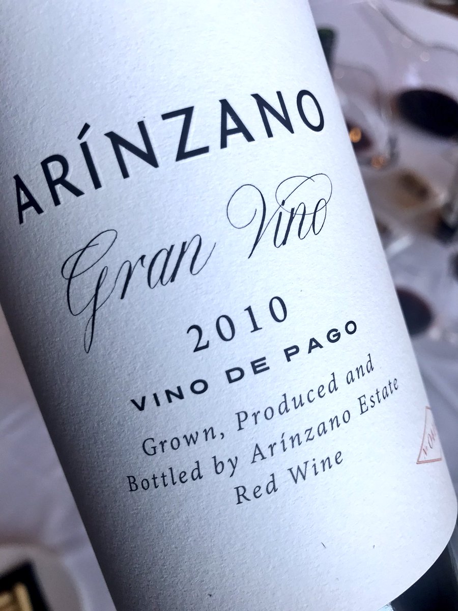 littlebedwyn's tweet photo. Some seriously good wine @pagodearinzano in 🇬🇧 with @cellartrends x Chivite now has new investment and class wine guru Manuel Louzafa https://t.co/61u7MHYDHl