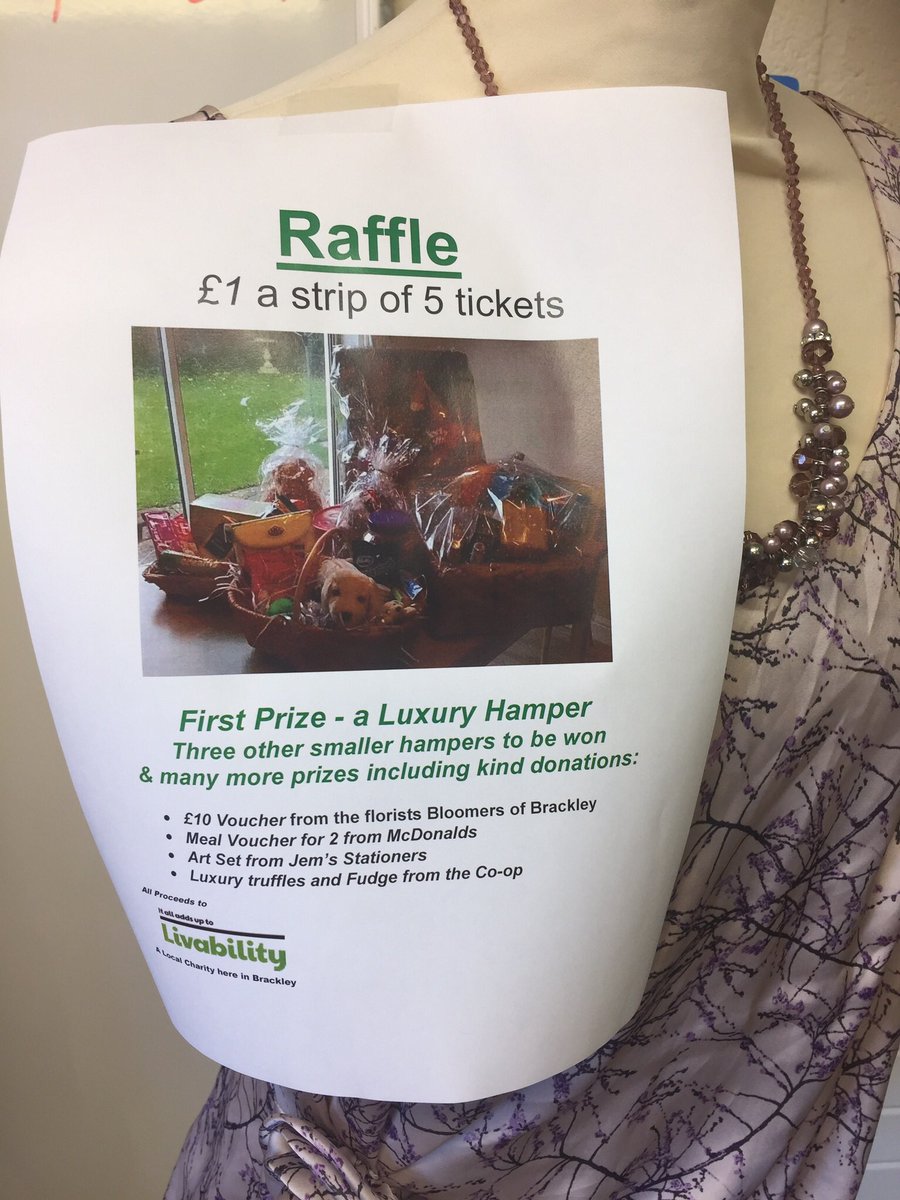 Louisahardy12's tweet photo. Support Livability's Clothes sale
Today, 12:00-16:00 @ Brackley Football Club.
@LivabilityLCEM  #communitymatters https://t.co/Wn2F8Pbt9q