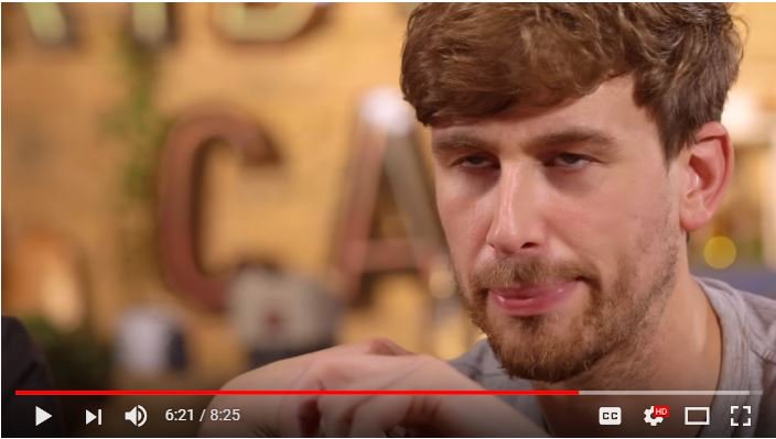 recbecec's tweet photo. @sortedfood happened to pause the new video at just the right time. mmm peanut butter... https://t.co/zCJ9ei7DPc