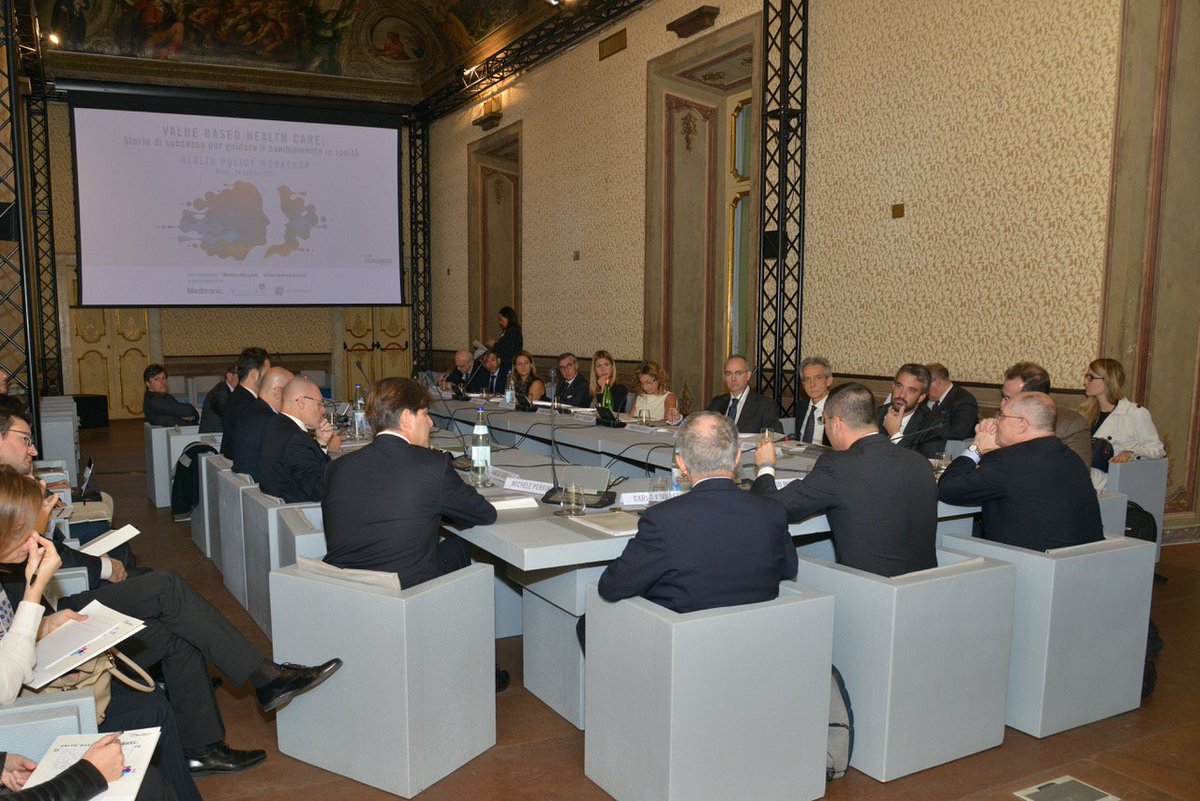 gruppo_hdra's tweet photo. Community #VBHC Value based health care il primo passo verso il cambiamento del sistema #sanità @WRicciardi @MedtronicITA @istsupsan https://t.co/qgJ7bJDPuq