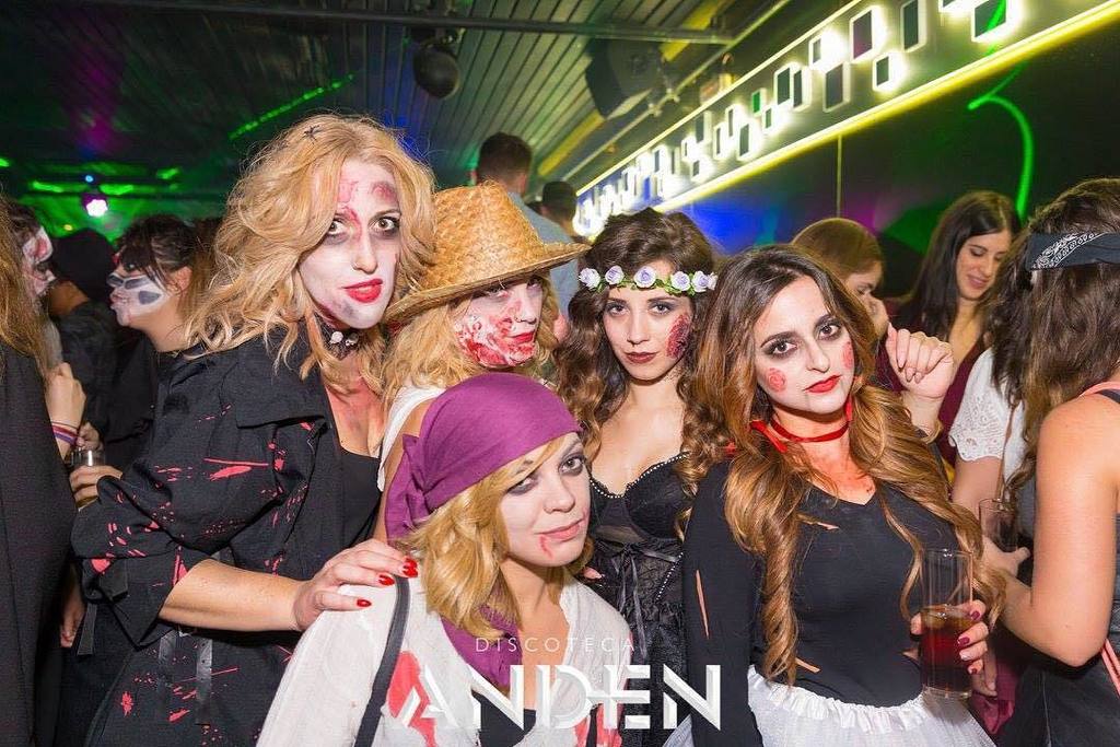 AndenMalaga's tweet photo. 🚂💨 Calentando motores para la noche más terrorífica del año 👻 en #discotecaANDEN ¿os lo vais a perder #andeneros? #Malaga #Halloween https://t.co/U4zt7i9Zz9