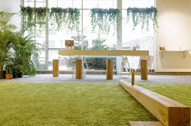 Watch how <a href="/gobiofit/">biofit</a> created a healthy, nature-inspired gym using #biophilicdesign: interf.ac/2hZYVXS