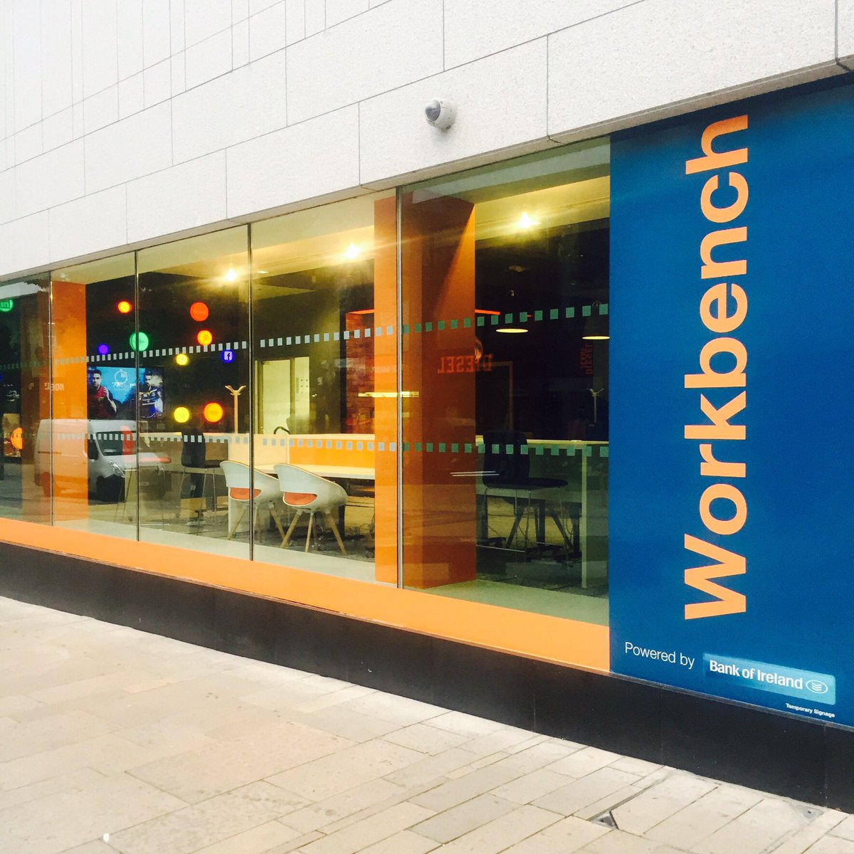 Next at Ireland Canada Business Briefing <a href="/DanODonnellFDI/">Dan O'Donnell</a> introduces Andrew Murphy <a href="/ShannonAirport/">Shannon Airport</a> talking of recent ‘arrival’ <a href="/AirCanada/">Air Canada</a>