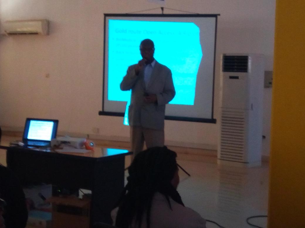 GraceOnyebuchi's tweet photo. Moving the University, academics forward, VC, UNN #OAWeek #OAWeekUNN @OpenAccessNG @NASPinfo @openaccess @helenekez #INASP @emeka_ubaka https://t.co/VFouWN2lry