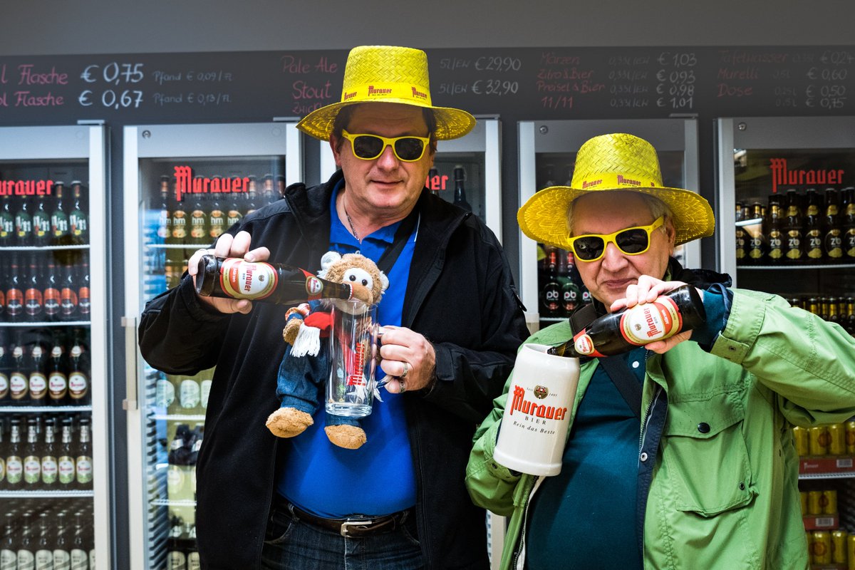 bustiger13's tweet photo. @reisetipps_cc Prost - https://t.co/NcRmfQeImP
#murauerbrauerei #murauerbier #bustiger https://t.co/7hwxTIjYXX
