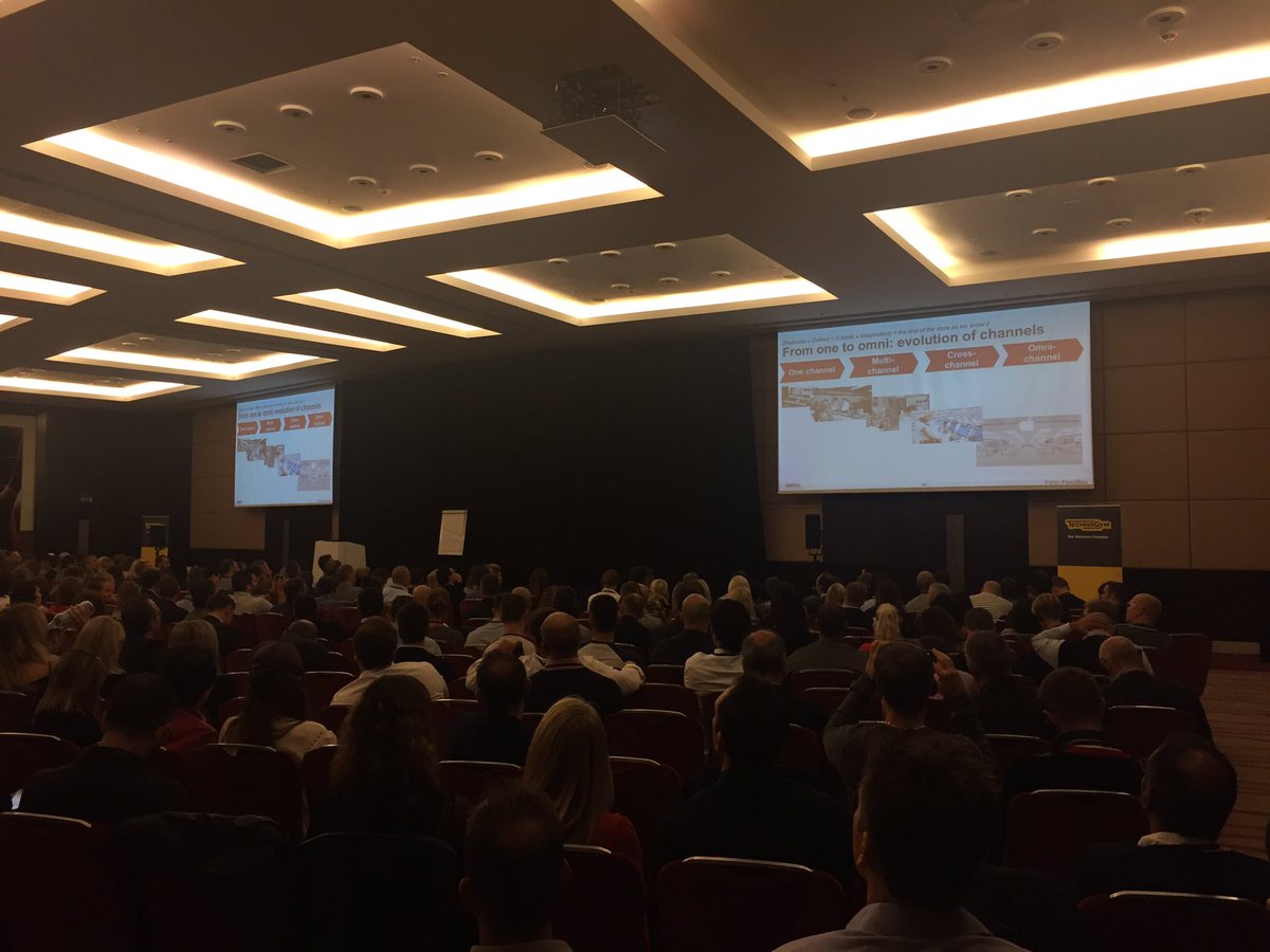 irelandactive's tweet photo. Interesting insights from @PabloFoncillas @IHRSA conf-impact of digital on business:1/4 of Starbuck coffees are sold thru App #Servification https://t.co/L3AsaaXVrU