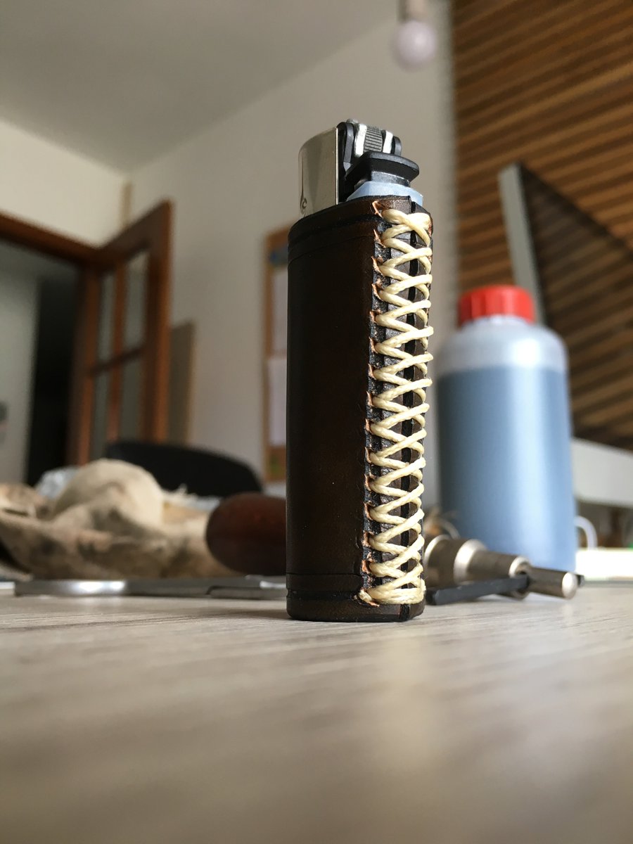 No queremos que fumes, ¡pero mira qué fundas de mechero personalizadas hacemos!

ow.ly/5ctI30g3Mqj