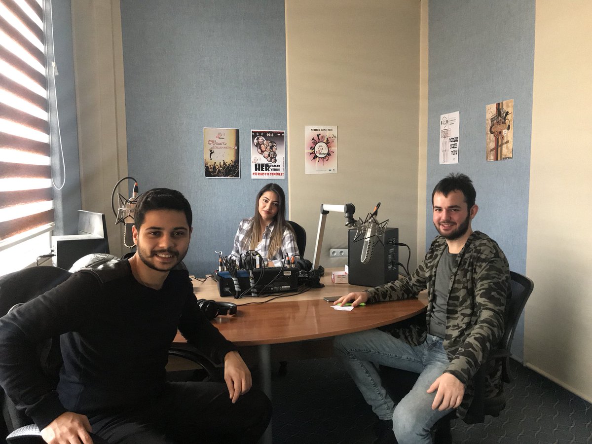 SektorelE's tweet photo. #SpordaBugün de bu hafta dinleyicilerimize yeni yayın dönemi projelerimizden bahsedeceğiz. 98.6 dan ayrılmayın 😎 #ONAIR https://t.co/WOdiEvYVNY