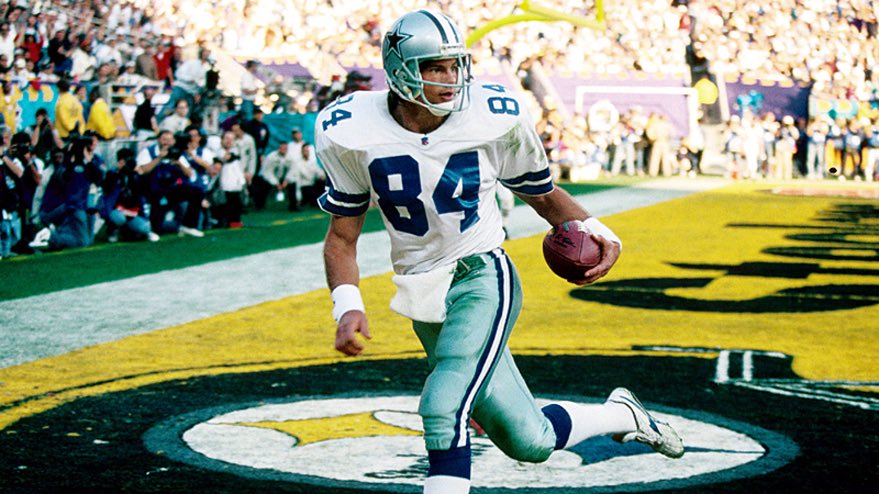 Happy birthday to 3x Super Bowl champion Jay Novacek! ( 