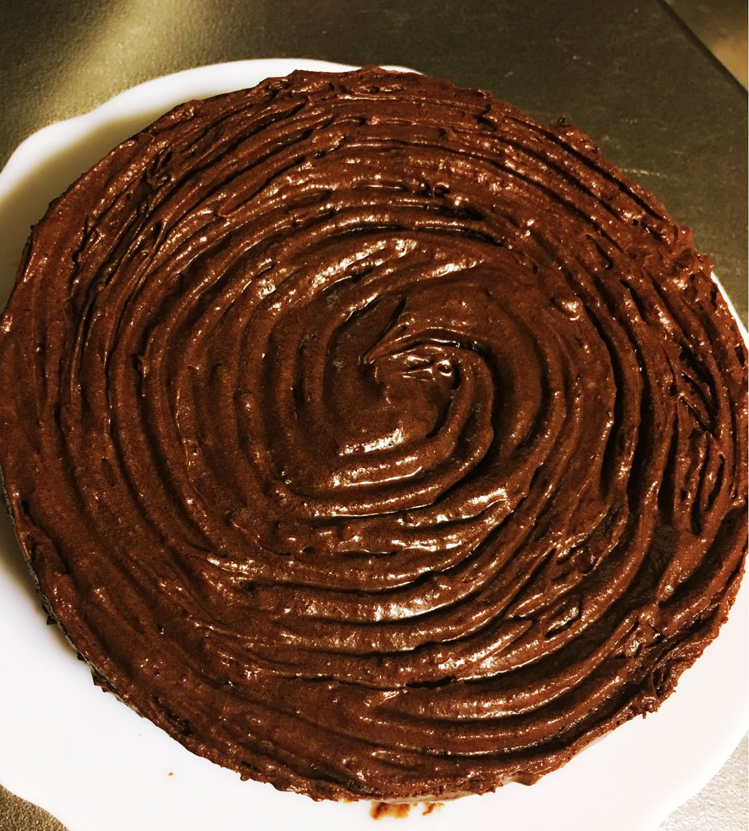 aObayashii's tweet photo. said wont bake again. but my baby papa requested. can’t say no. lol so tada!! heres my dark chocolate cake w/ choco buttercream frosting. 😜💯 https://t.co/3xXaFSrJfk