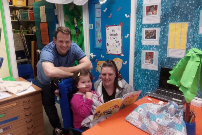 SheffChildrens's tweet photo. How the sheer joy of reading is helping youngsters through hard times at Sheffield Children's Hospital.

https://t.co/xC8i8wSEDr https://t.co/2npOfG2F23