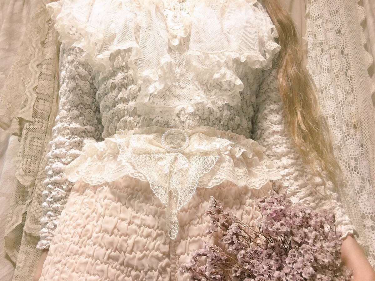 freckleat's tweet photo. 本日Menoに∴ freckleat ∴のお洋服、アクセサリーを納品しました。こちらでも追って紹介していきます。 https://t.co/UQSAUcPLqD