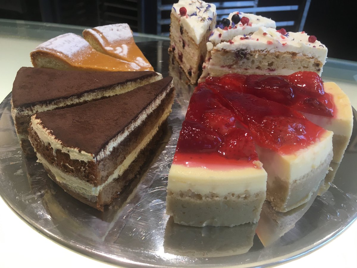 John Ward (@tfsscratchpad) on Twitter photo Anyone for cake!! Wow itโs Sweet o clock <a href="/Total_Food_Serv/">๐ง๐ผ๐๐ฎ๐น ๐๐ผ๐ผ๐ฑ๐๐ฒ๐ฟ๐๐ถ๐ฐ๐ฒ</a> @PANESCOFOODUK Anyone for cake!! Wow itโs Sweet o clock <a href="/Total_Food_Serv/">๐ง๐ผ๐๐ฎ๐น ๐๐ผ๐ผ๐ฑ๐๐ฒ๐ฟ๐๐ถ๐ฐ๐ฒ</a> @PANESCOFOODUK