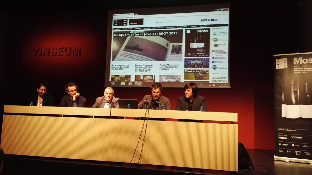 Dinamiccom's tweet photo. @cartavariadaweb @mostfestival, ja van 7 edicions. Un festival top 🔝🔝🔝. No us ho perdeu! https://t.co/Phu8beUmd2 https://t.co/aLk6o8ctwN
