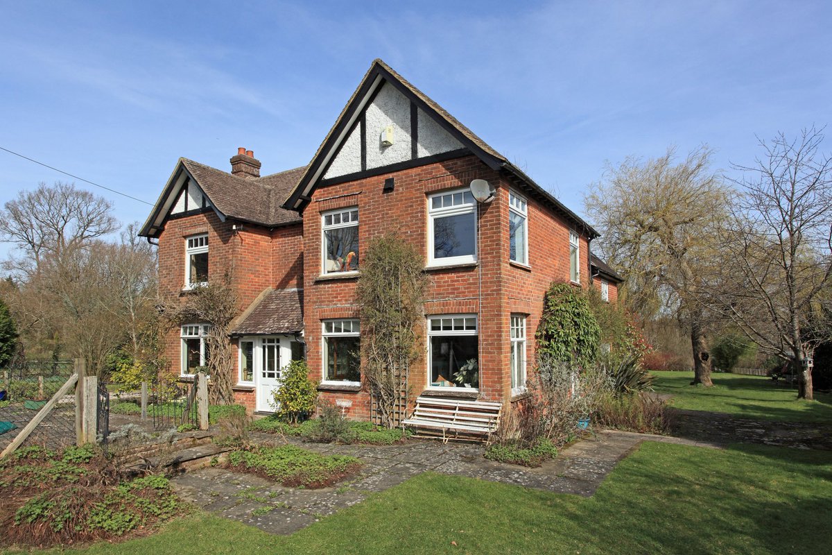 SOLD - Kent and East Sussex markets are moving. #knightfranktunbridgewells #kent #eastsussex #simonbiddulph #property