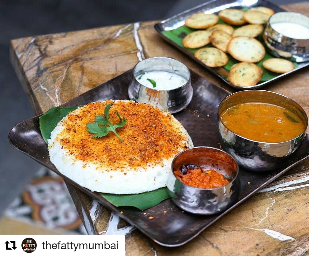 madrasdiaries's tweet photo. Idlis for days! 🙌 https://t.co/yS2VN2uttQ