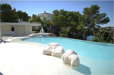 MajorcaDirect1's tweet image. MajorcaDirect.com team are delighted to invite you 2 @LuxuryTravelFair 2-5 Nov email us for your VIP invite tiny.cc/gftgoy