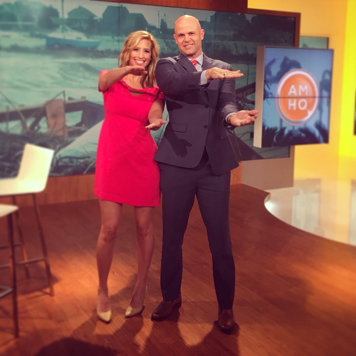StephanieAbrams's tweet photo. It’s just what happens when I see @DannyWuerffel !  #GoGators Talked @desirestreet &amp; hurricane relief! Had to talk a lil #GatorFootball too! https://t.co/hjx7XWQtQJ