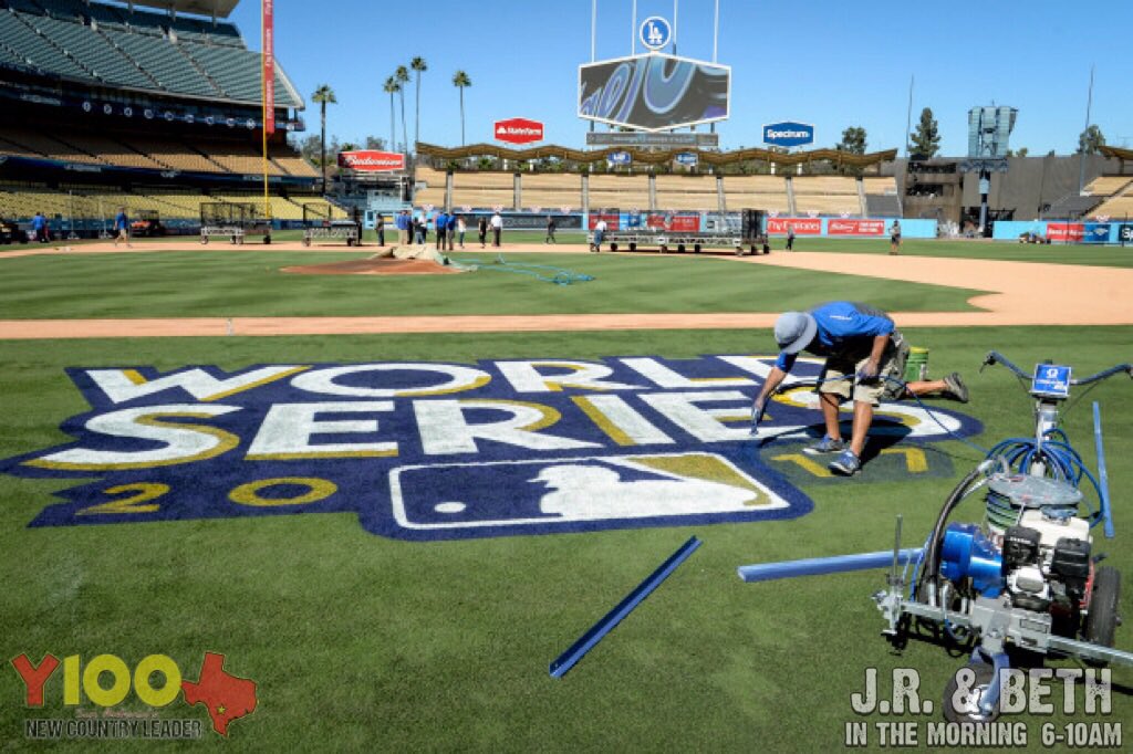 Y100SanAntonio's tweet photo. The @astros and @Dodgers go head to head in Game 1 of the #2017WorldSeries tonight at 7:09! #GoAstros @TheRealJRJ @bethony100 @iAmChrisCards https://t.co/7UCJi9sXdn