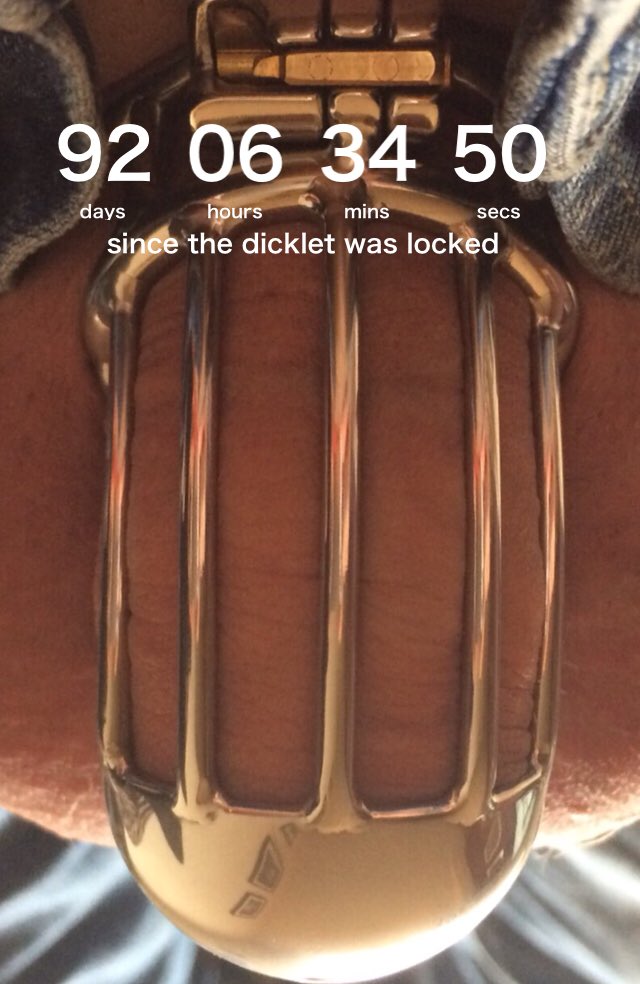 subcidence's tweet photo. Well into #locktober now it’s getting a little difficult #Chastity #locked https://t.co/vzI1eQVhqz