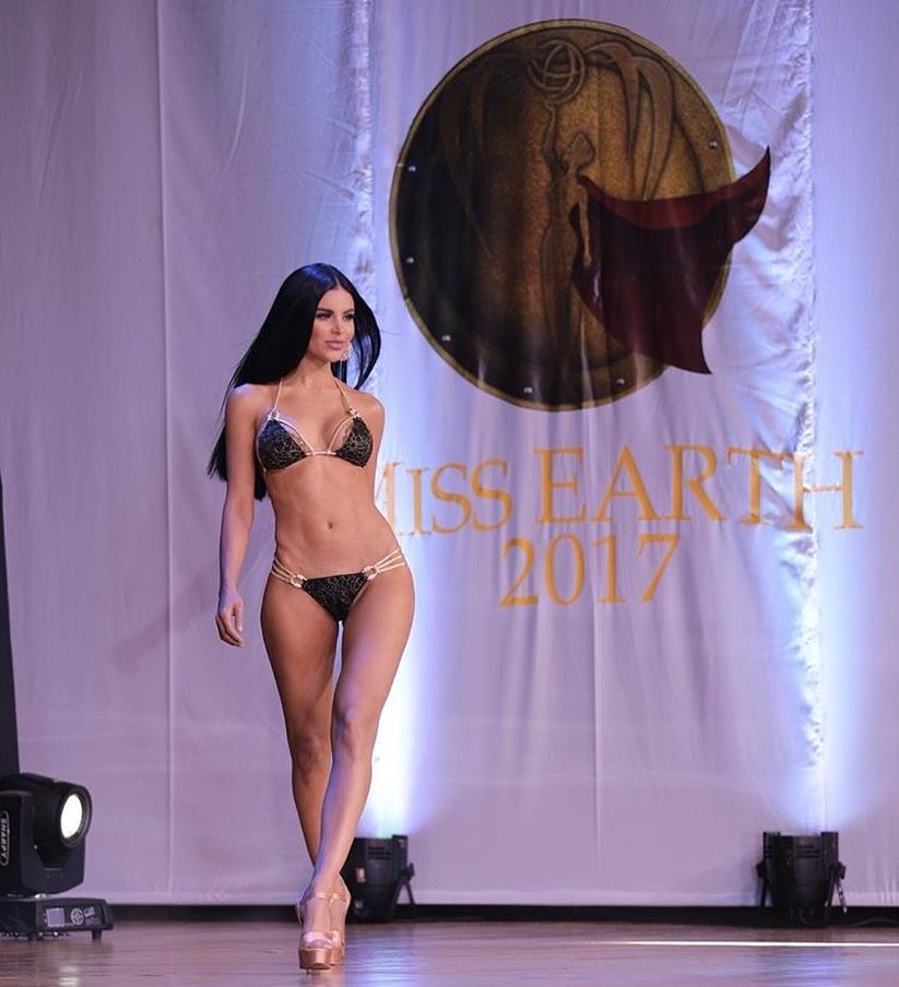 TotalMissVzla's tweet photo. DIVINISIMAAA Ninoska Vásquez | #MissEarthVenezuela👑🇻🇪 | Resort Wear Competition!!   #MissEarth #MissEarth2017 https://t.co/XMgIxN5yyW