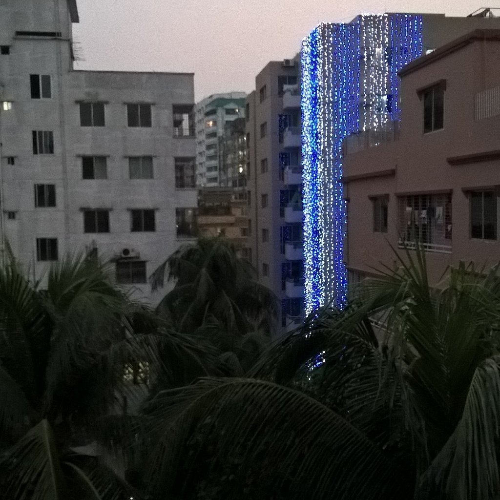 realnusrat20's tweet photo. Hello Dhaka!!! One beautiful evening view from my place!😍
#DhakaCity #Evening #ViewCaptured #Sky #Lights #Beautiful https://t.co/zJwcTMTSH9