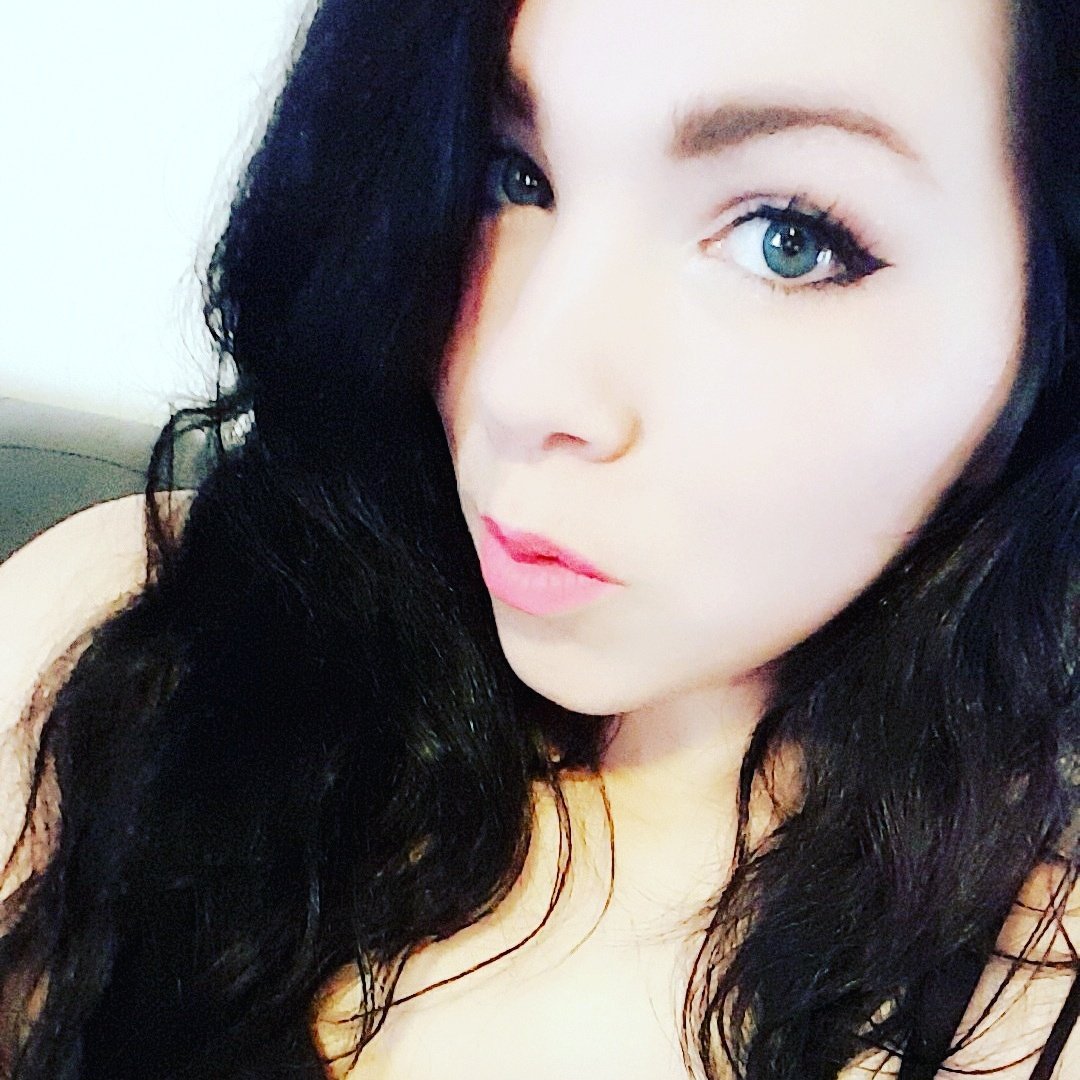 allyssax14's tweet photo. #NewProfilePic https://t.co/hVgOdob2r1