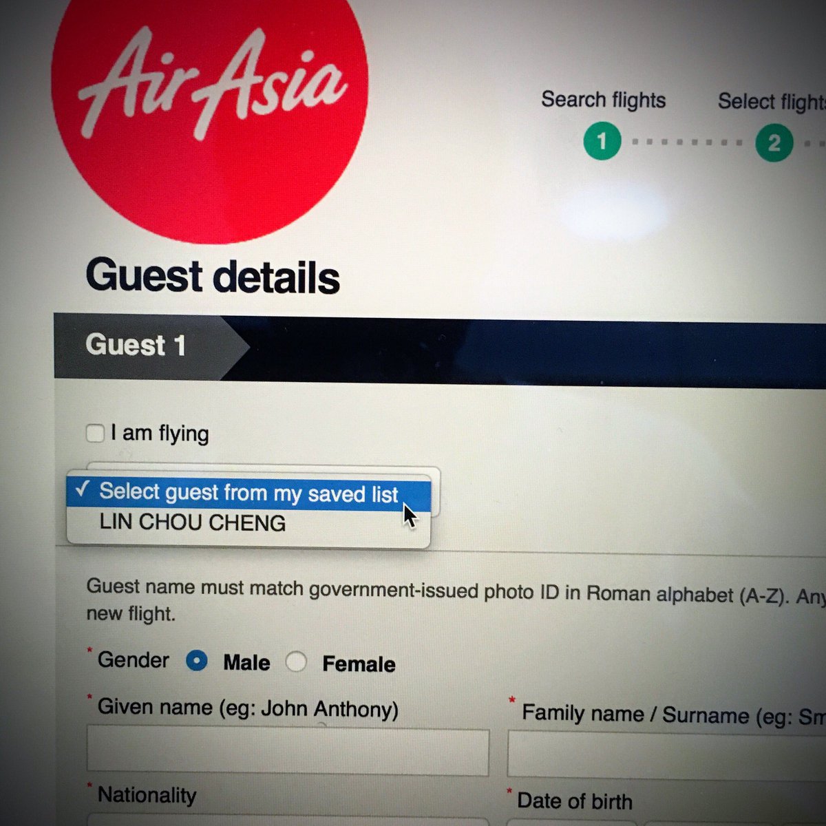 L1NCHOU's tweet photo. Was trying to buy 4 tix & #AirAsia lost my guest list that I hav been using for years! This #brokenUX shall be an example for my UX course. https://t.co/7O8FgPo7RO