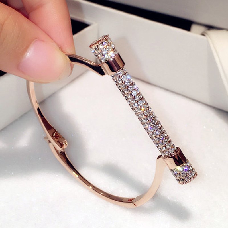 ooziymall's tweet photo. #ringsdaily #sterlingsilverheart #sterlingsilverinitial #accessories #jewels ... https://t.co/vvZIzJlPLo https://t.co/ayZzoLdQLz