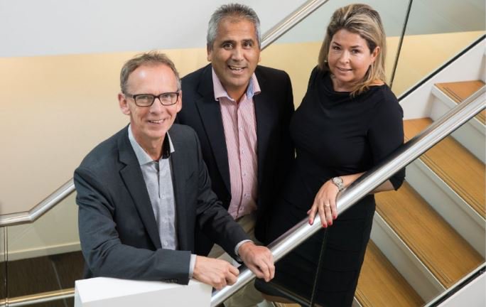 De labels <a href="/Credivance/">Credivance</a> en <a href="/DefamNL/">DEFAM</a> gaan samen. e-InFinance interviewt <a href="/guusalfrink/">Guus Alfrink</a>, Gerard vd Star en <a href="/MWansbeek/">Marianne Wansbeek</a>: 
infinance.nl/e_paper/E-InFi…