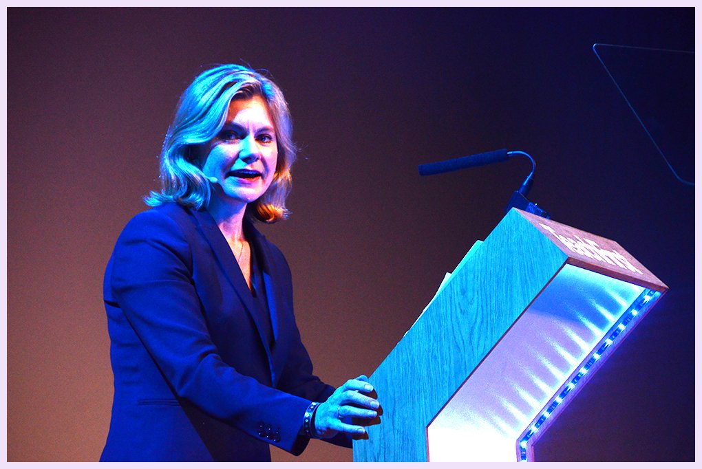 educationgovuk's tweet image. .@JustineGreening talks about #FutureOfEducation at @TeachFirst among great speaker panel #TFChallenge