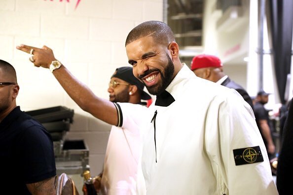 HAPPY 31ST BIRTHDAY TO THE LOVE OF MY LIFE.....MR. AUBREY DRAKE GRAHAM !!     